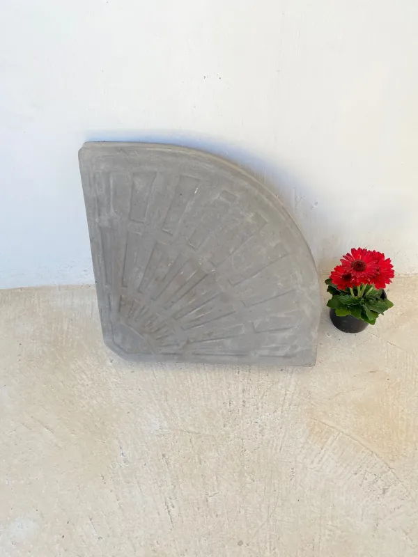 Umbrella Circle Paver Black - 500x670x45mm - 17kg