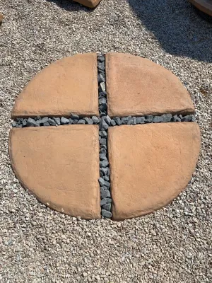Circle Large Paver Centrepiece Soft Tan Finish 4 tiles  1.2m with 70mm gaps