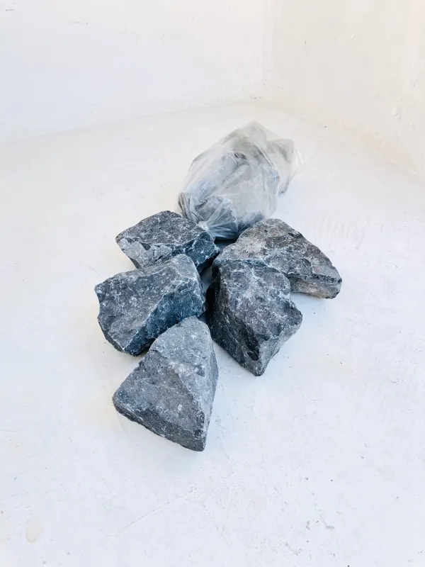 Black Dumprock Ballast 63-150mm 300x600mm bags between 18-20kg