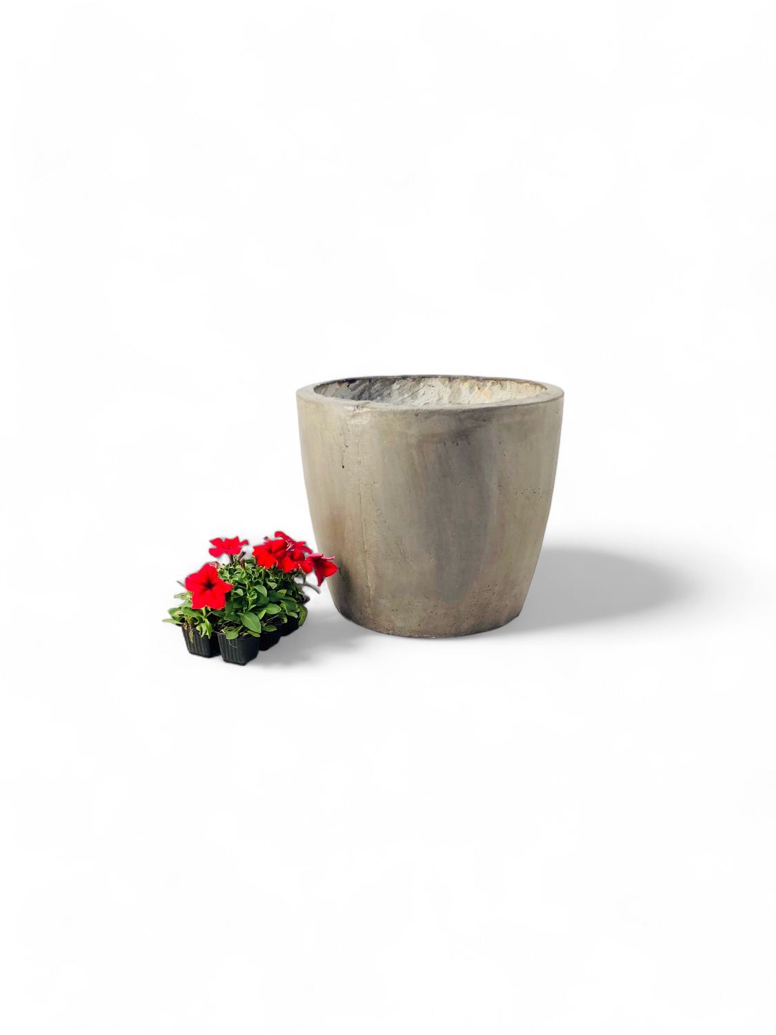 Bug Pot Medium Weathered Finish - H400mm x W430mm - 21kg