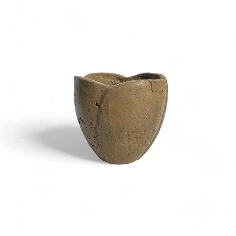 Rose Planter Small Rustic Antique Amber Finish - H260mm - 7kg