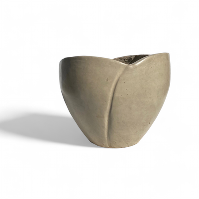 Rose Planter Large Cement Seal Finish - H360mm x  W450mm - 13kg