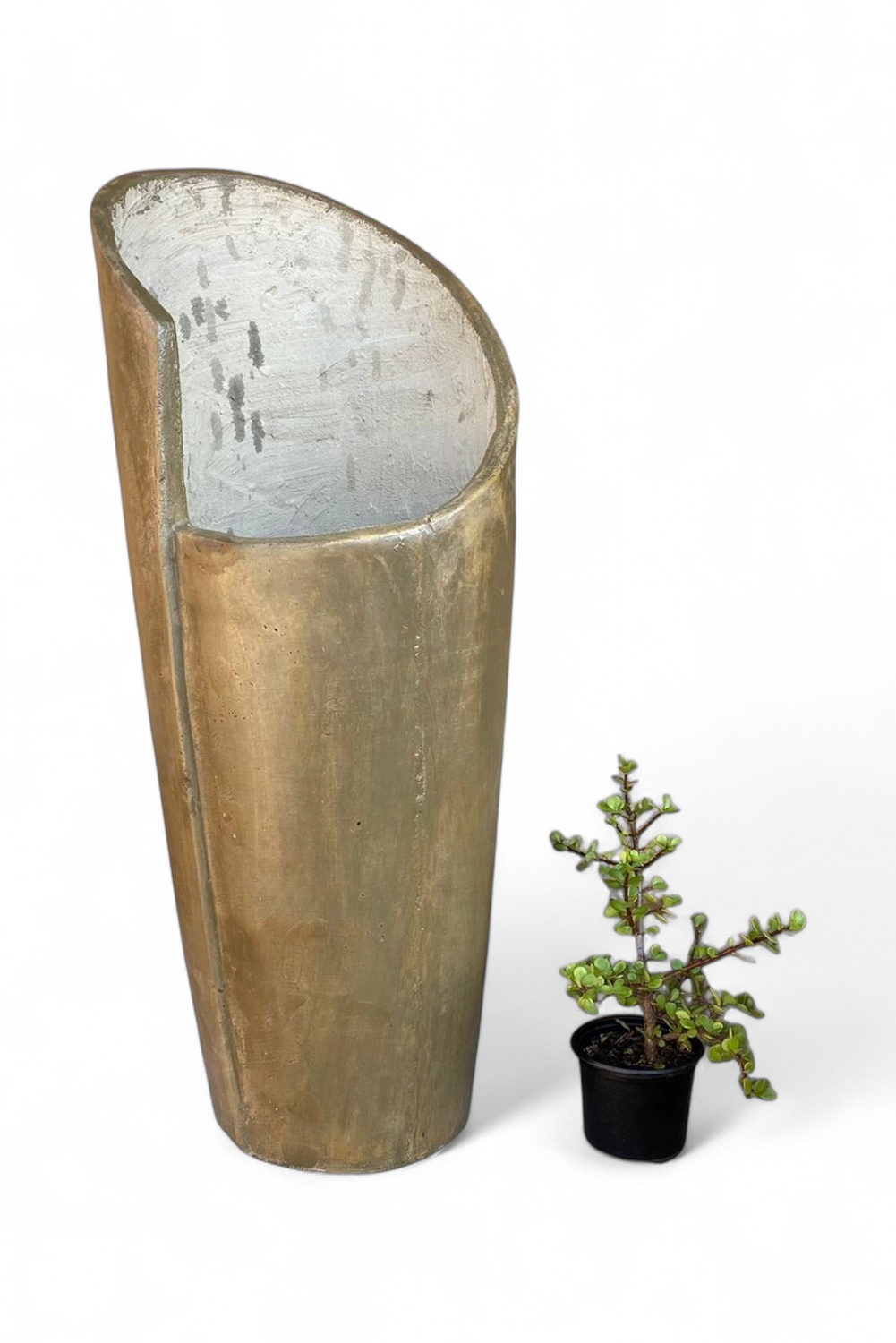 Valery Vase Large Antique Amber Finish - H930mm - 22kg