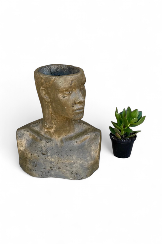 Diana Head Planter Antique Amber Finish - H420mm x W250mm - 3kg