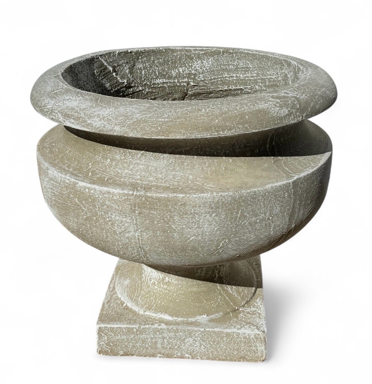Erika Pot Whitewash Finish - H410mm x W420mm - 20kg