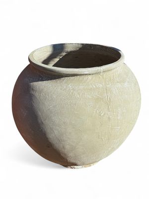 Africana Jeanne Pot Extra Large Whitewash Finish - H900mm x W800mm - 80kg