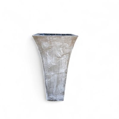 Lorraine Medium Whitewash Finish - H600mm x W330- 14kg