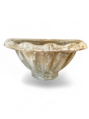 Scallop Wall Pot Whitewash Finish Including Steel Wall Mount - H300mm x W560mm - 10kg