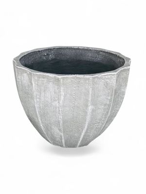 Godiva Pot Small Whitewash Finish - H220mm x W340mm - 6kg