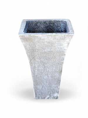 Lorraine Small Whitewash Finish - H380mm - 8kg