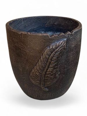 Zig Zag Leaf Pot Medium Mecca Brown Finish - H290mm x W275mm - 7.8kg