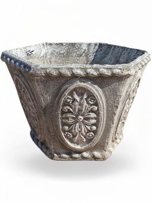 Hex Planter Medium Whitewash Finish - H400mm x W530mm - 25kg