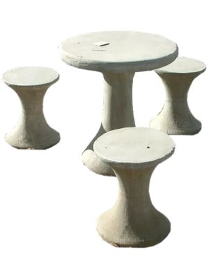 Kiddies Mushroom Set - 4 Piece - Table H670mm x W600mm - 210kg