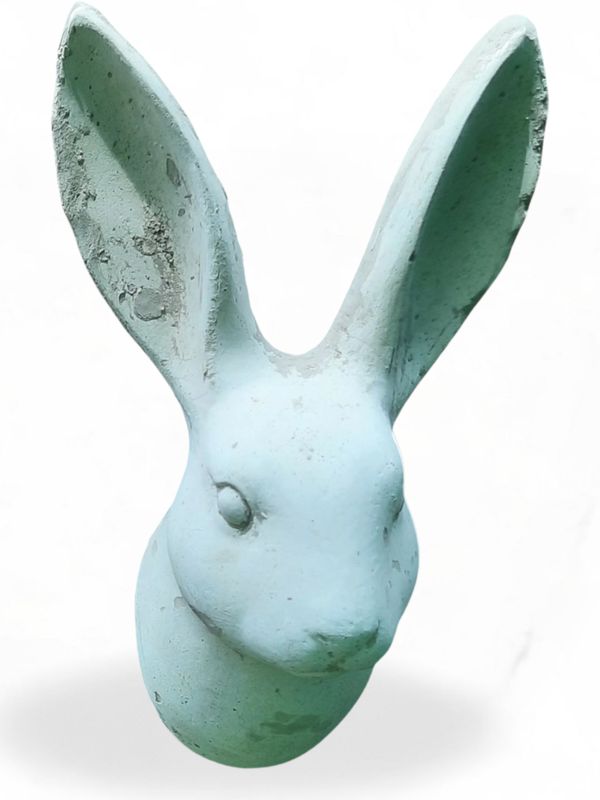 Bunny Small Cement Finish - H310mm x L200mm - 3kg
