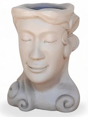 Fran Head Planter Cement Colour Finish - H260mm x W200mm - 6kg