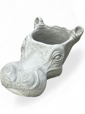 Hippo Planter Cement Colour Finish - H210mm x W280mm x L410mm- 9kg