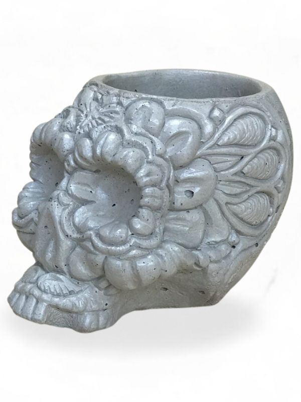 Sugar Skull Planter Cement Finish - H130mm x W135mm - 3kg
