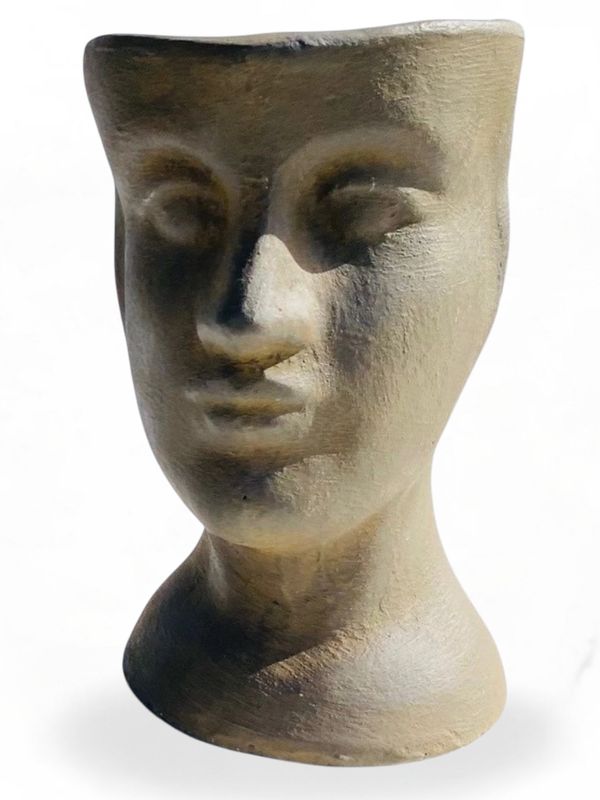 Half Head Planter Medium Antique Amber Finish - H240mm x W150mm - 2.86kg