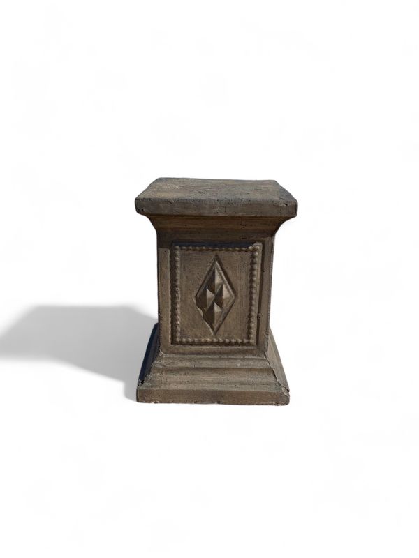 Diamond Square Pedestal Weathered Grey Finish H505mm x W340mm 86kg