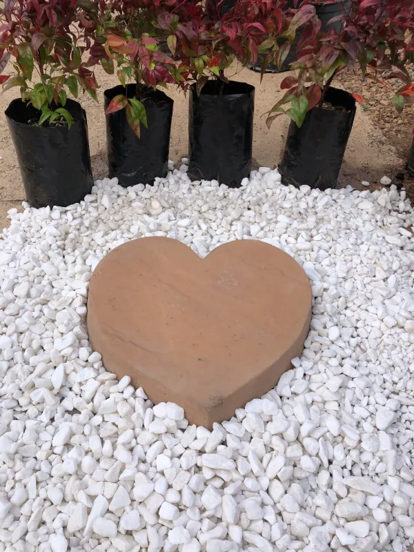 Heart Paver SMALL Soft Tan - 345x50mm - 9kg