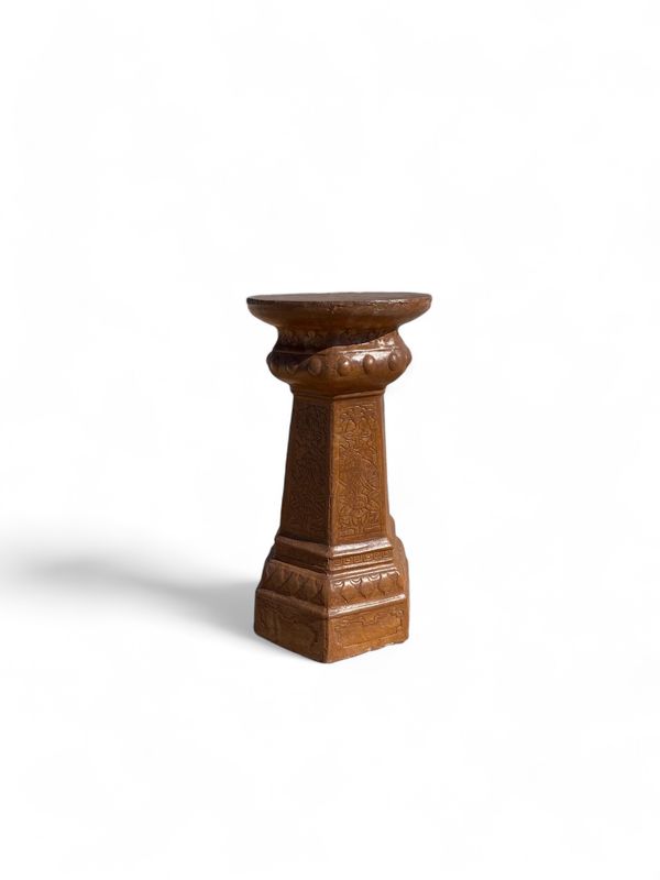 Hex Pedestal Ferric Brown Finish - H660mm x W340mm - 62kg