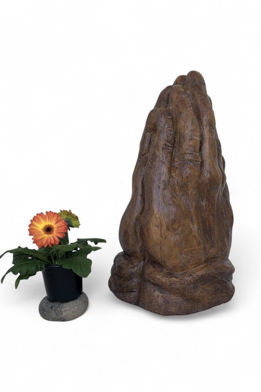 Prayer Hands Upright Honeyclay Finish - L700mm x W480mm - 29kg