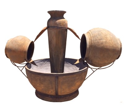 Hippo Bowl Fountain XL Rust Finish Steel & Chain   H 1,9 meters X W 3 meters