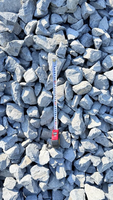 Black Mini Dumprock Ballast 75mm 300x600mm bags between 18-20kg