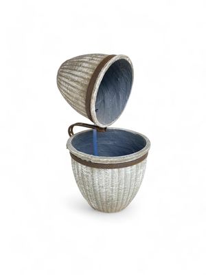 Round Stripe Pot Fountain Whitewash Finish H:860mm W:470mm 25kg (Excluding pump)