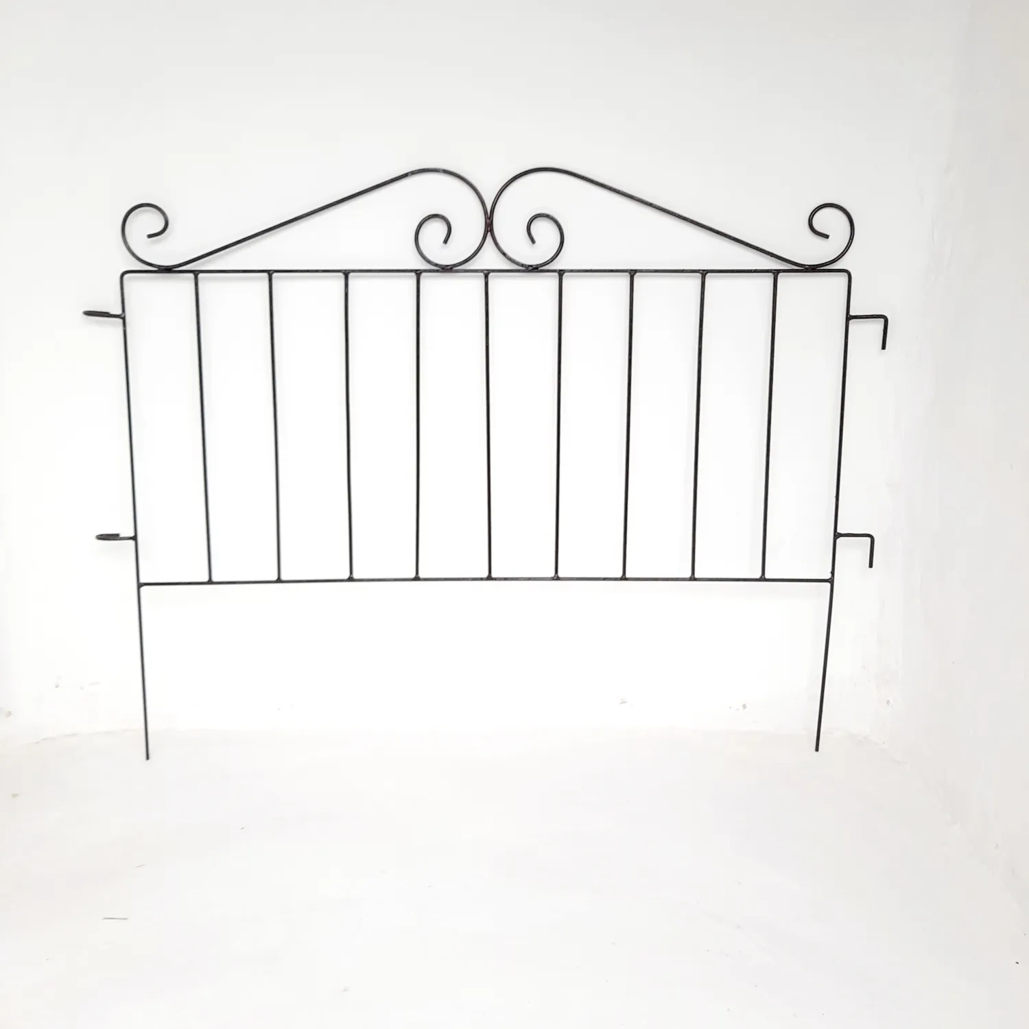 Wrought Iron Fence Curl Top "100cmx56cm"