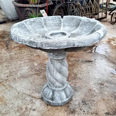 Acorn Birdbath Whitewash Finish Medium  H:490mm W:490mm 26kg