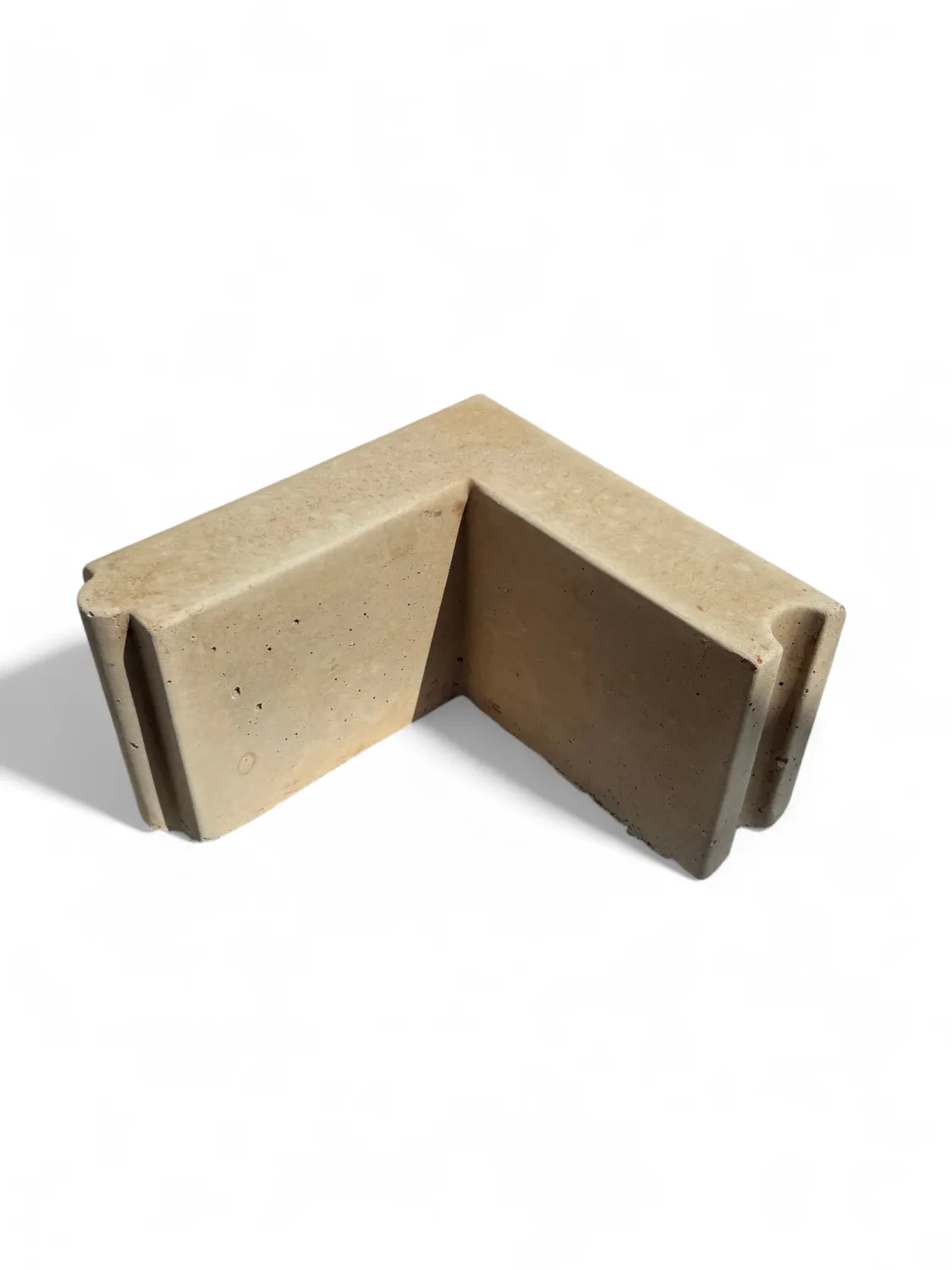 Interlocking Garden Edging Plain Cement " Main Corner" - L250mm - H150mm - W80mm 11kg