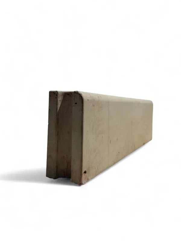 Interlocking Garden Edging Plain Cement - L500mm - H150mm - W80mm 12kg
