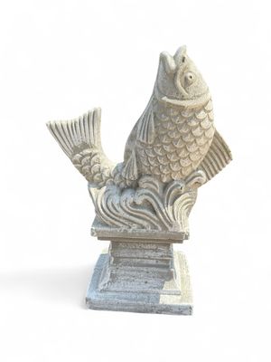 Fish Pillar Whitewash Finish H-400mm W-280mm 6kg