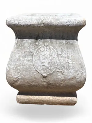 Greek Planter Round Whitewash Finish 360-300mm 17kg