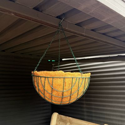 Round Wire Hanging Basket "35" 5x17cm (Plants not included)
