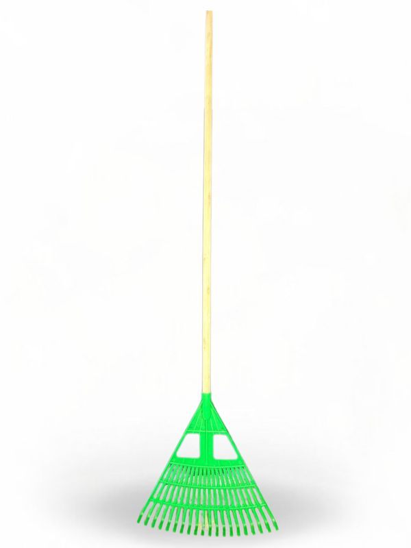 Rake Plastic Economy Green