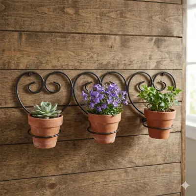 Wrought Iron 3Heart Wall Mounted 20cmPotholder