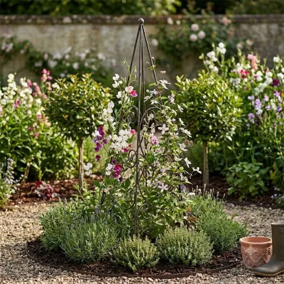 Curly Obelisk Small Base:400mmx400mm Height: 1200mm