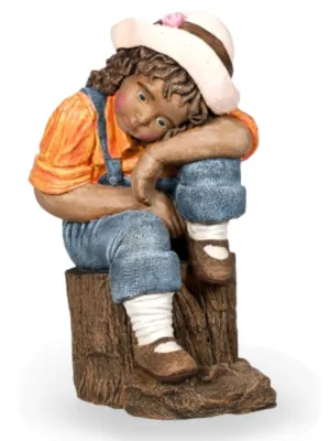 Painted Alice Length:240mm Width:380mm Height:580mm