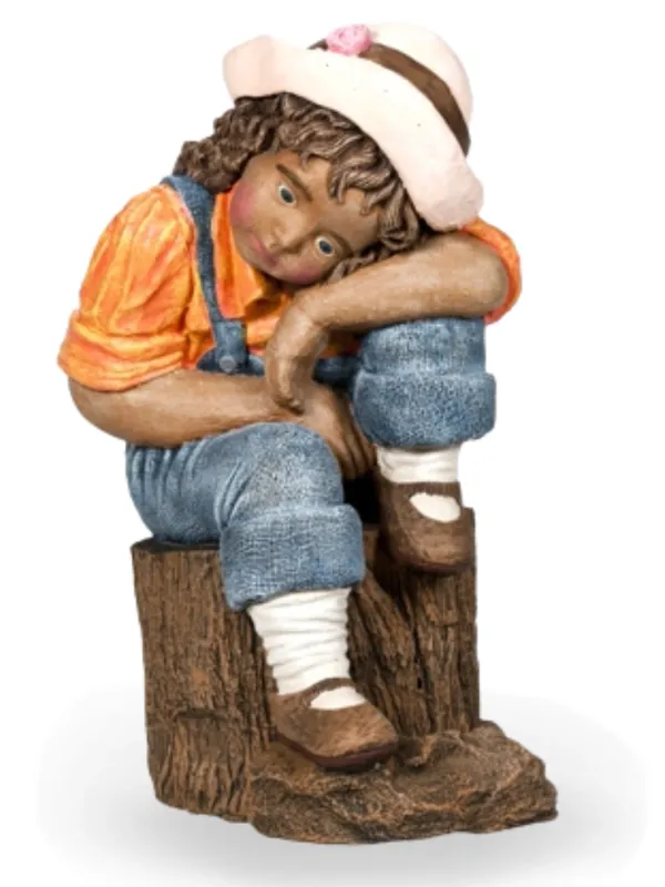 Painted Alice Length:240mm Width:380mm Height:580mm