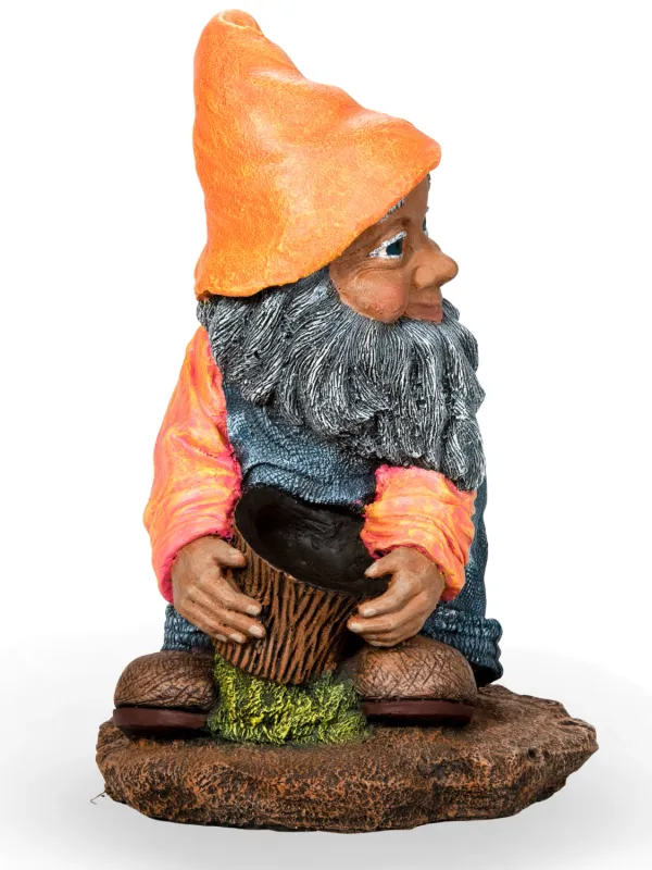 Painted Dwaie Kabouter Gnome Length:400mm Width:400mm Height:660mm