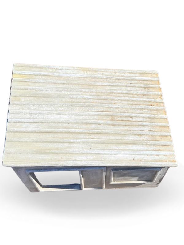 Modern Concrete Dog House Small Whitewash Finish Length:700mm Width:500mm Height:460mm
