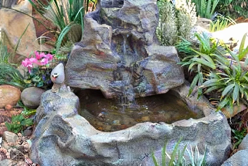 Fibre Glass Tugela Falls & Four Tier Pond Lenght:1260mm Width:1200mm Height:750mm Volume:45Liters Fibre Glass Tugela Falls & Four Tier Pond Lenght:1260mm Width:1200mm Height:750mm Volume:45Liters
