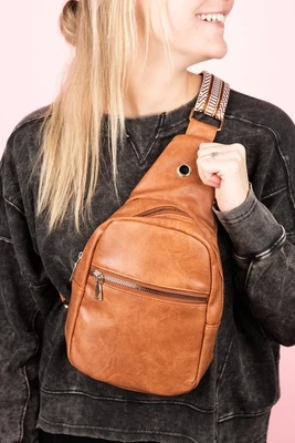 GUITAR STRAP CAMEL SMALL SLING BAG