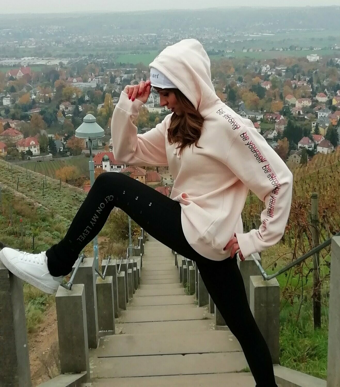 Hoodie "be yourself", Größe: XS