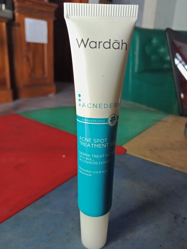 Wardah Acne Spot Treatment