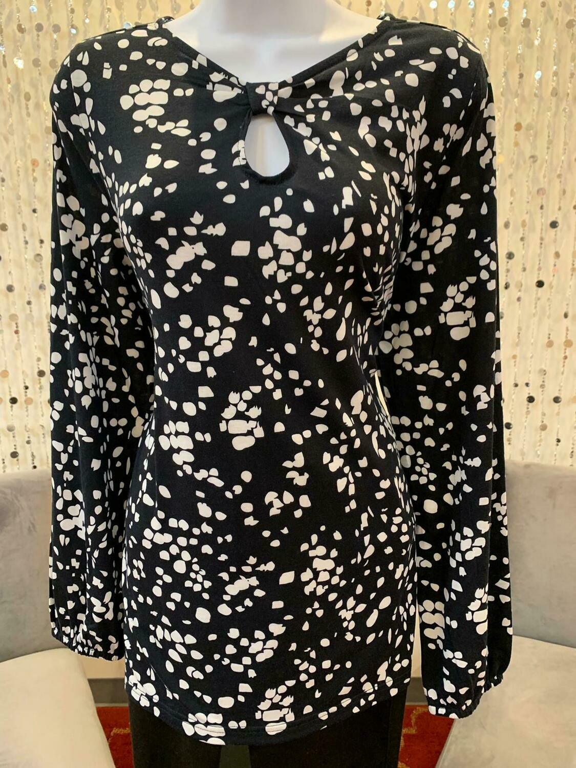 Front Neck Bow Detail - Black/White