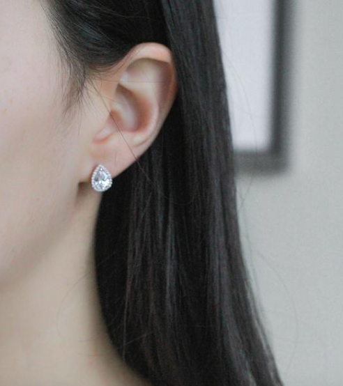 Rouge Earrings