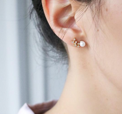 Crystal Leaf Earring Rosegold